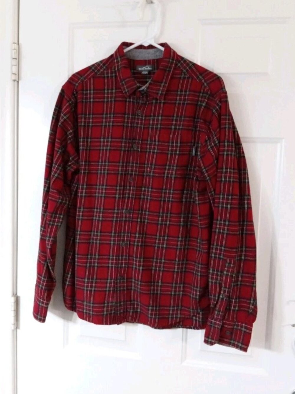 Eddie Bauer Classic Red Plaid Cotton Flannel Long Sleeve Button Up Shirt Mens XL